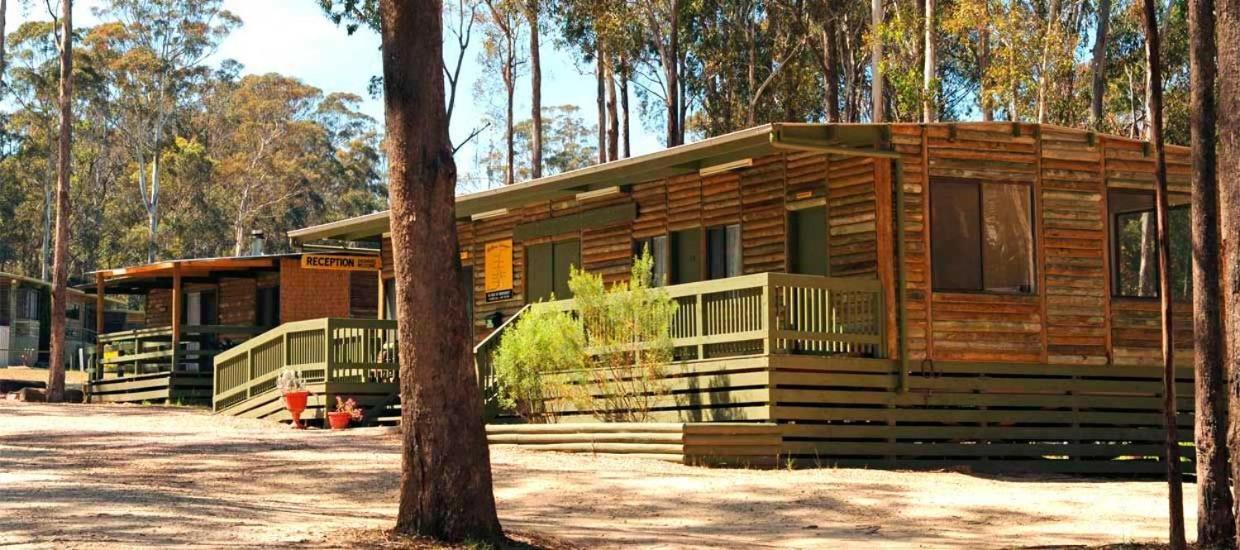 Lakes Entrance Log Cabins Buitenkant foto